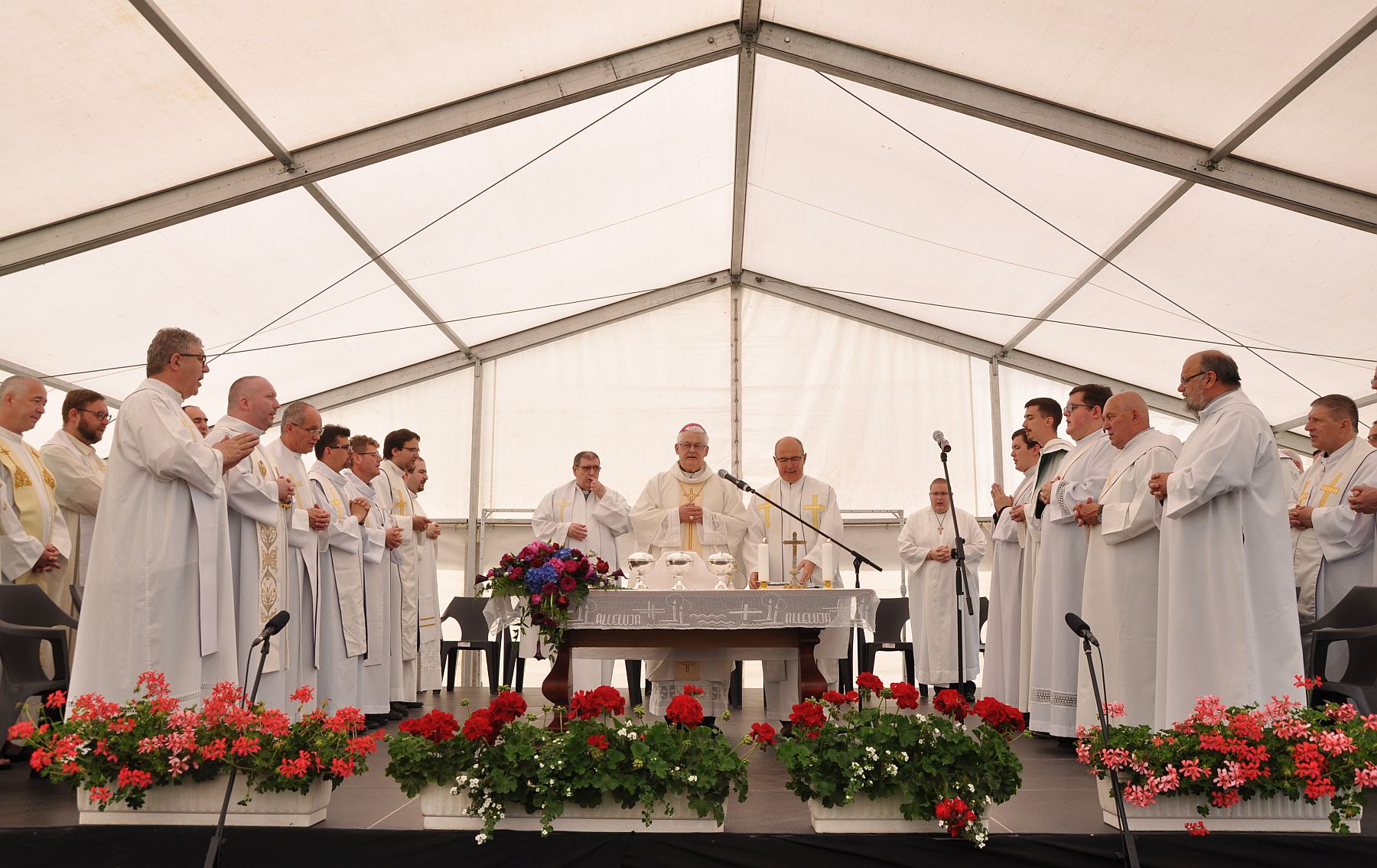 A XIV. Egyházmegyei Nap a Bregyó-közben